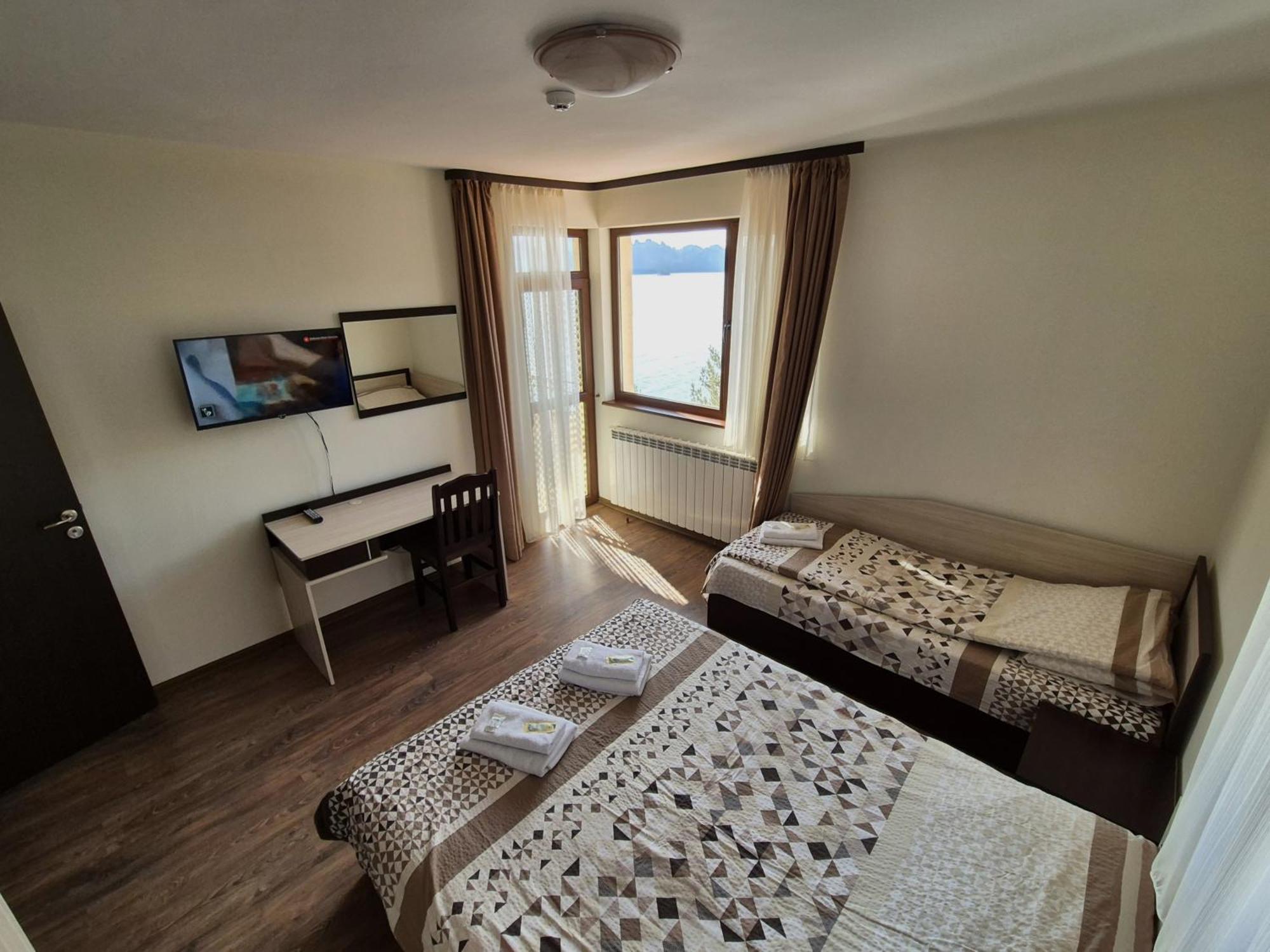 Divna Guest House Dospat Exterior foto